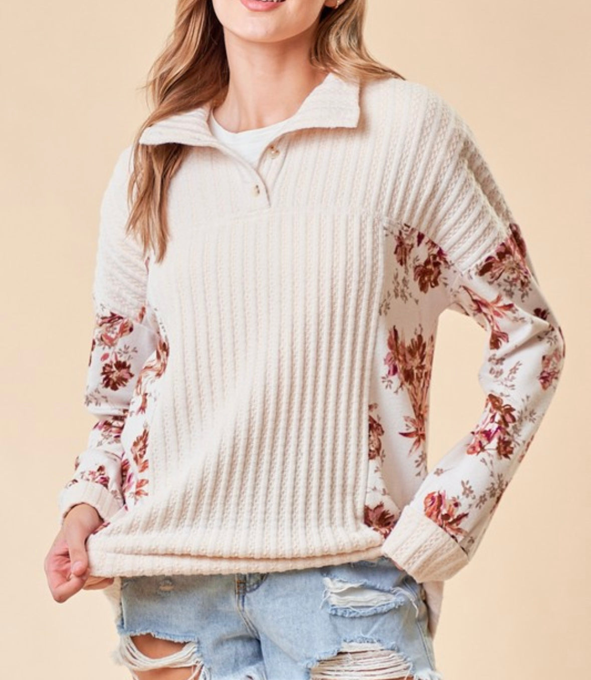 Creamy Floral Knit Top